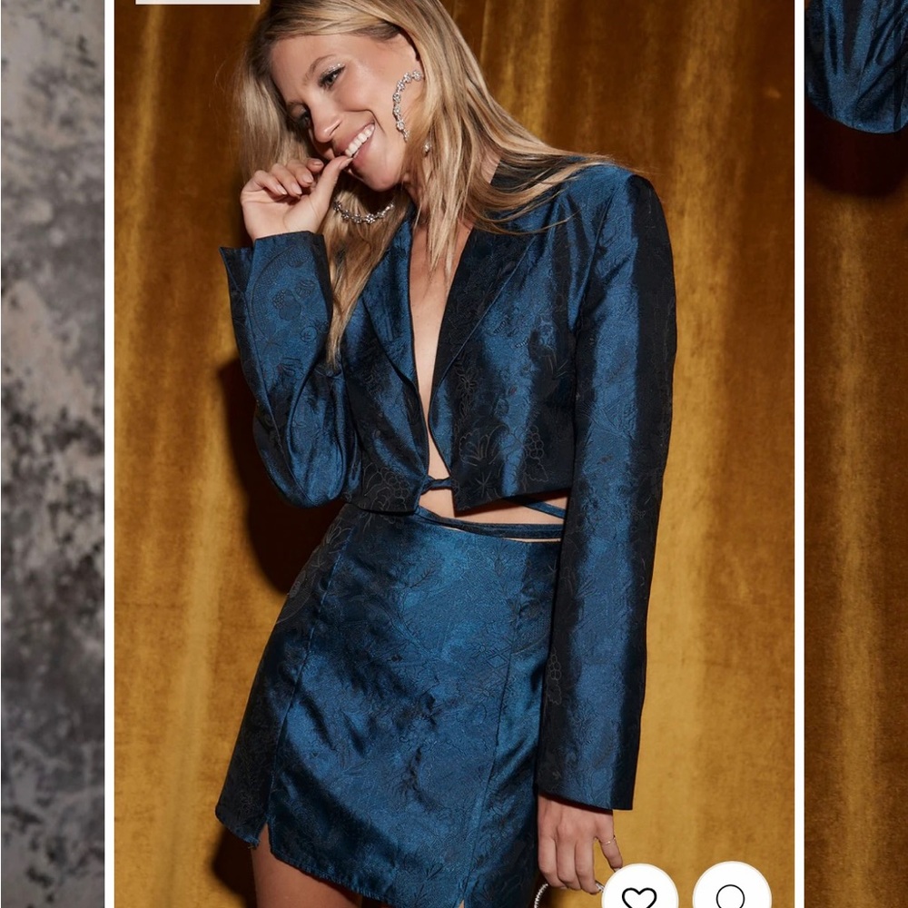 12th Tribe Cropped Dark Teal Blazer
